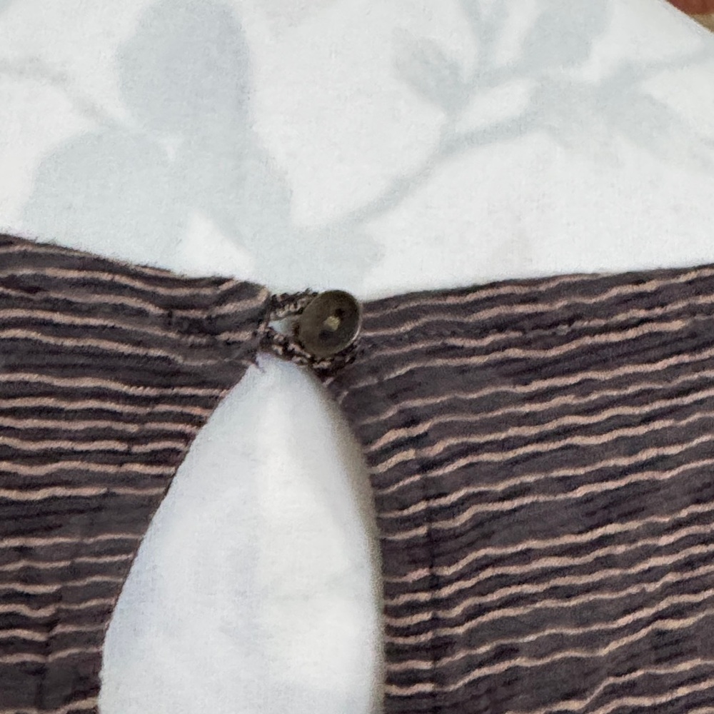 Lucky Brand Black and Gray Cold Shoulder Bell Sleeves Top - Picture 8 of 11